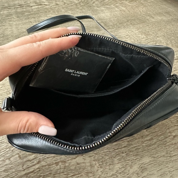 Lou Medium YSL Camera Bag with Pocket in Quilted Leather - Picture 2 of 6